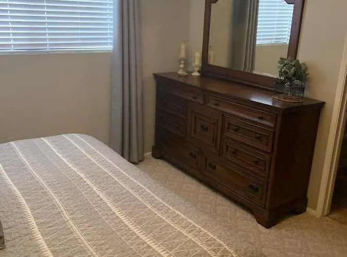 Holiday home Rare Four Bedroom Meadviewvacation Home - Grand Canyon West-Skywalk *