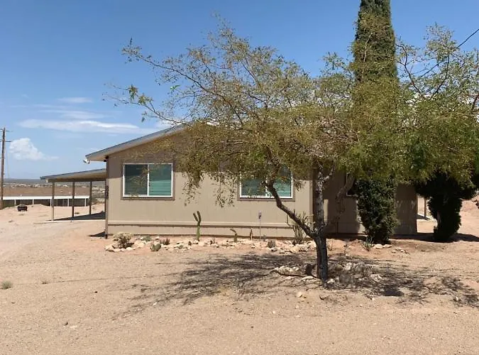 Rare Four Bedroom Meadviewvacation Home - Grand Canyon West-Skywalk Meadview